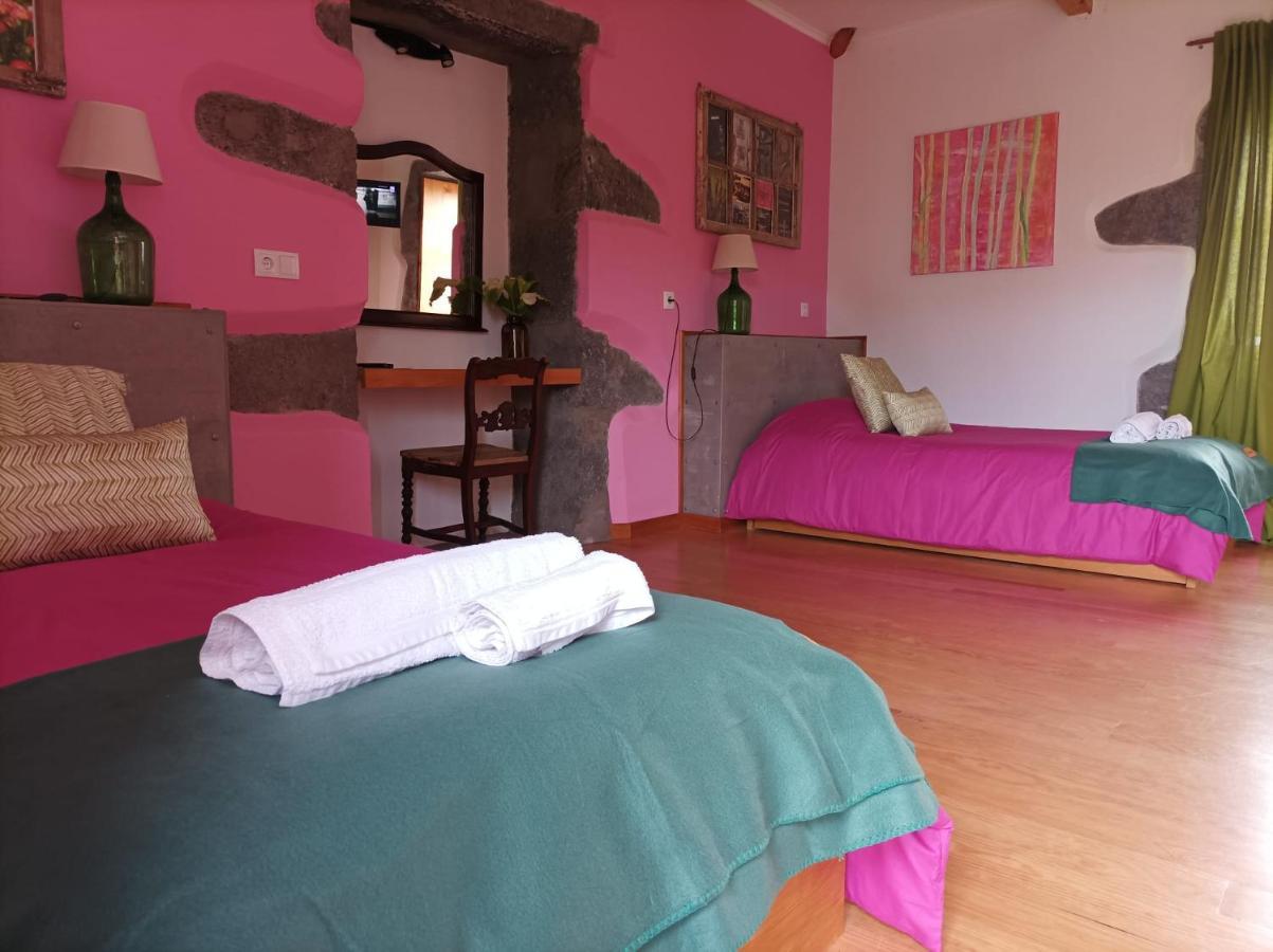 Casa Do Platano Guest House Cinco Ribeiras Exterior photo