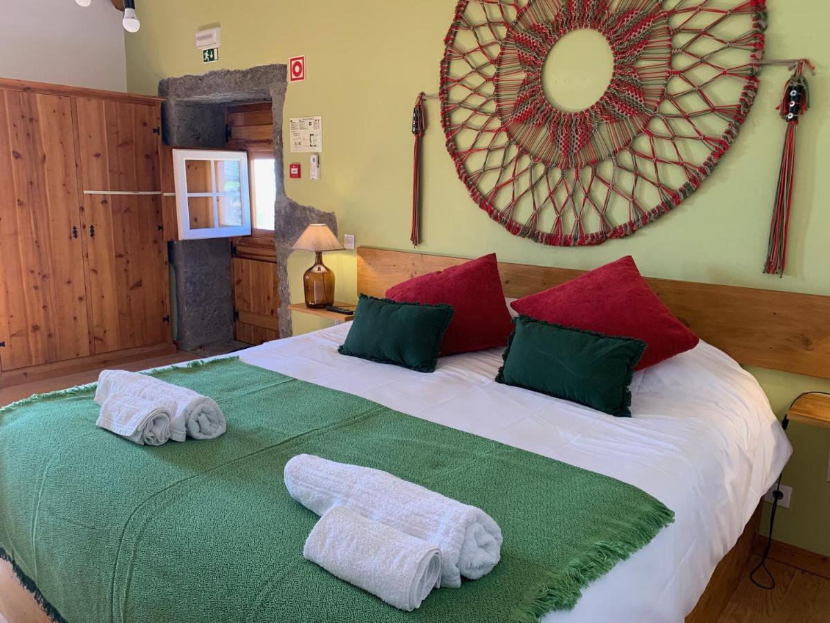 Casa Do Platano Guest House Cinco Ribeiras Exterior photo