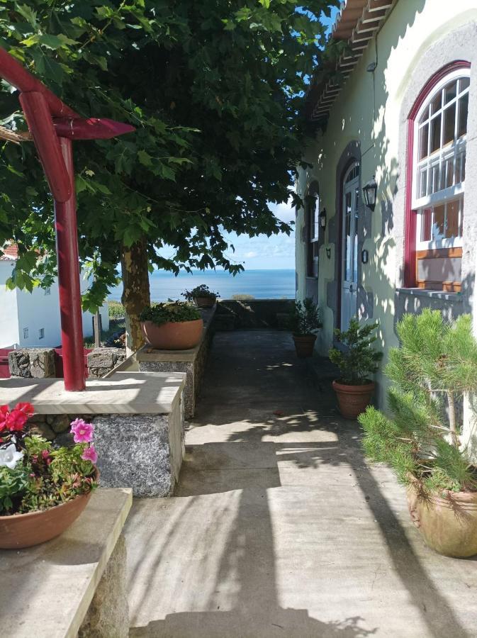 Casa Do Platano Guest House Cinco Ribeiras Exterior photo